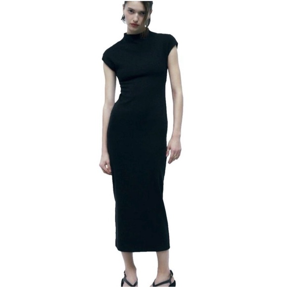 Zara Dresses & Skirts - Zara Black Short Sleeve Bodycon Midi Dress